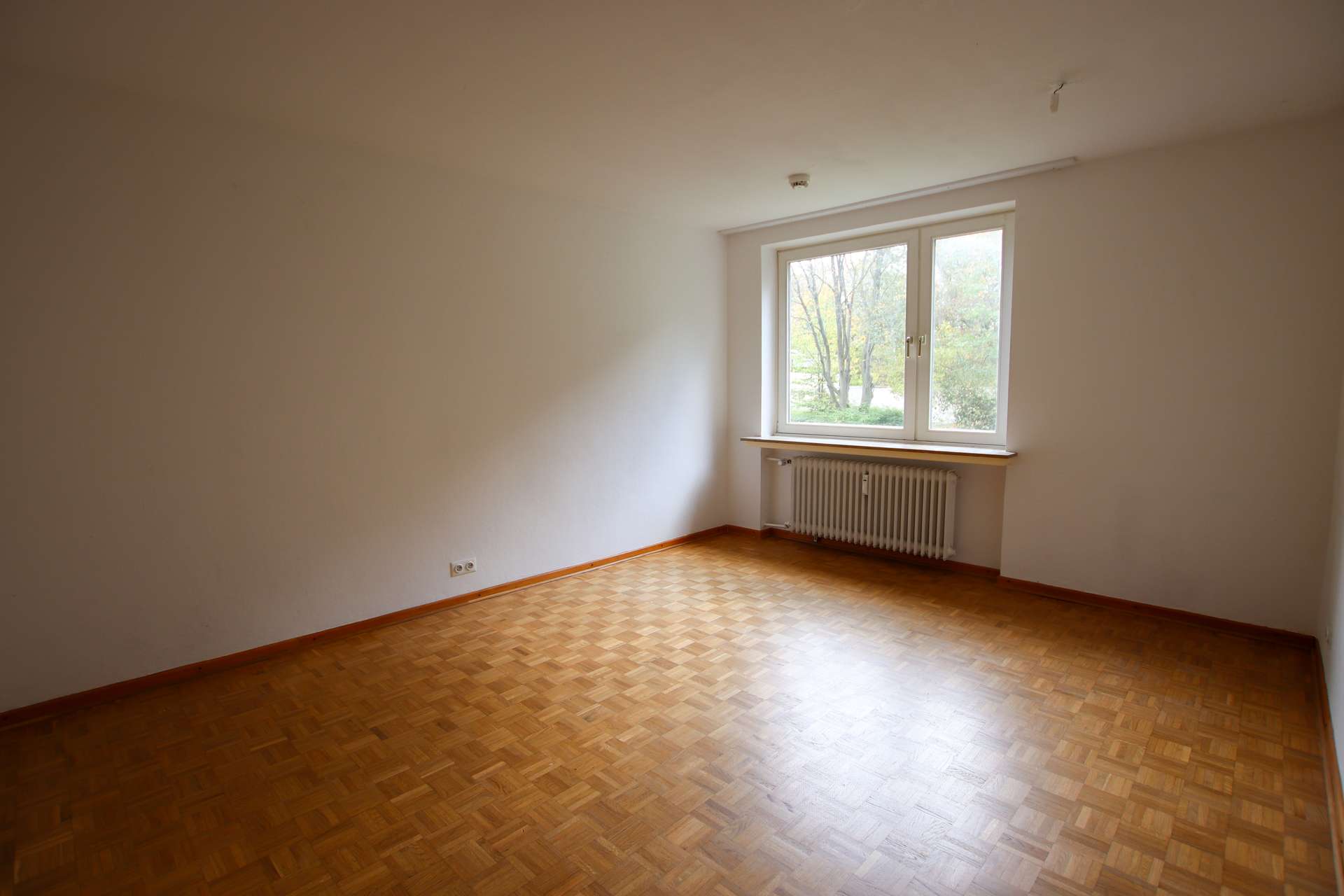 Großzügige 3-Zimmer-Wohnung in Bremen St. Magnus – Bild 3