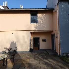 Ein Grundstück, zwei Zuhause – perfekte Chance für Familien & Investoren in Essen - Hinterhaus 1