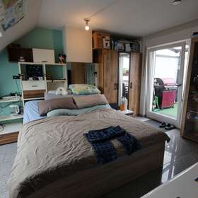 Stil, Licht und Eleganz – außergewöhnliche Penthouse Wohnung mit Wohlfühlambiente! in Mülheim an der Ruhr - Ansicht Zimmer Obergeschoss