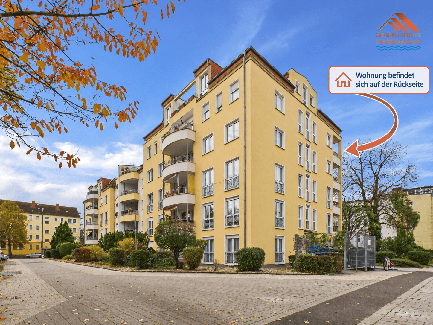 Vermietete 2-Zimmer-Wohnung mit Balkon, Aufzug & Tiefgarage in Magdeburg – Ansicht 1