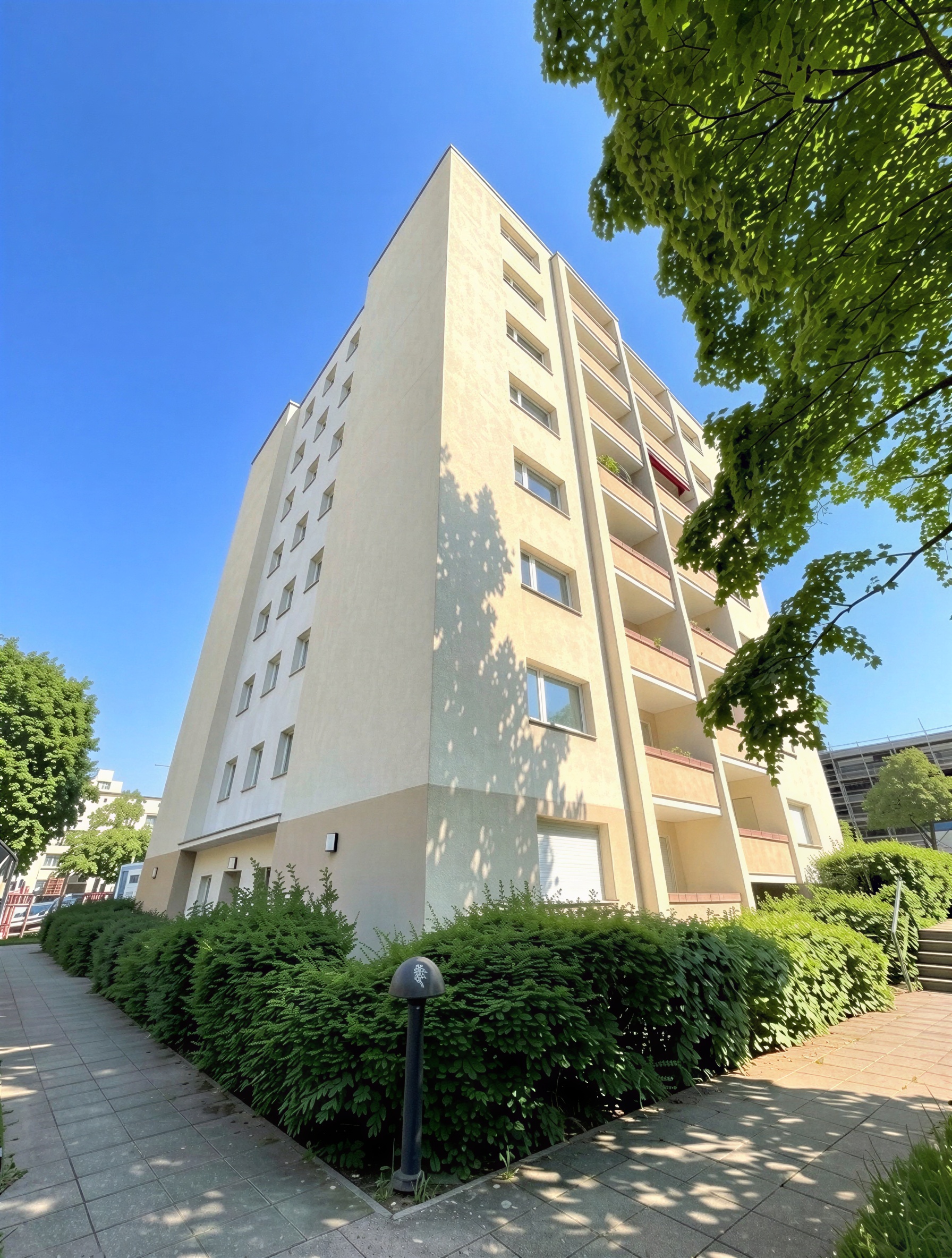 Wiesbadener Straße 52