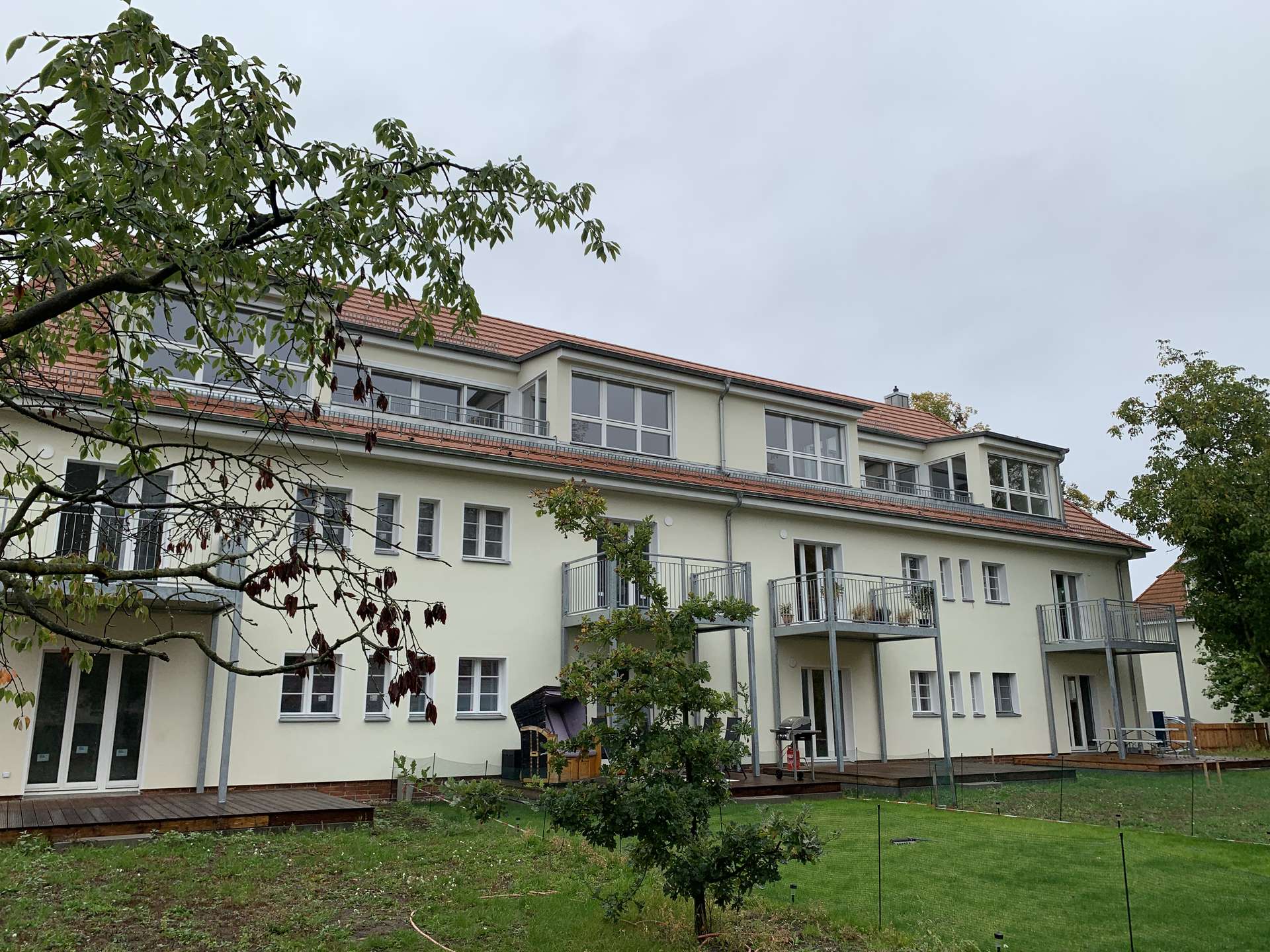 Brunnenquartier- moderne 2 Zimmerwohnung im grünen Norden Berlins