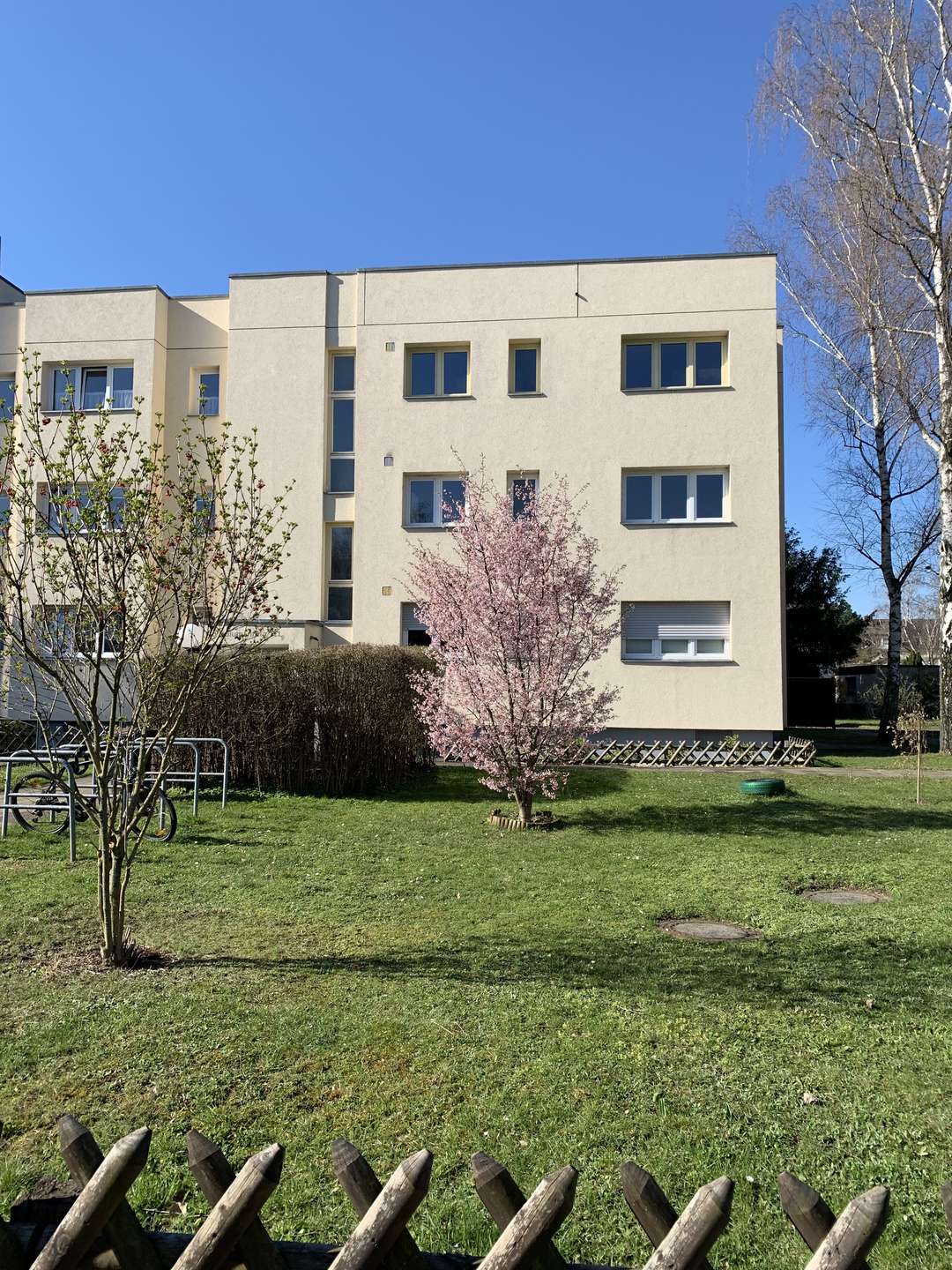 Das linke Nachbarhaus
