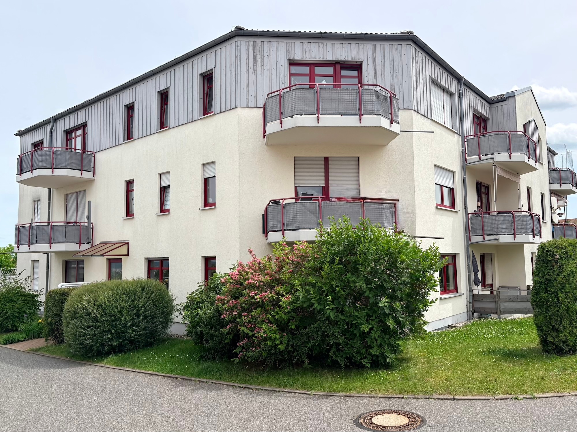 Helle 2‑Zimmer‑Wohnung in ruhiger Lage von Bannewitz – Foto 1 von 7