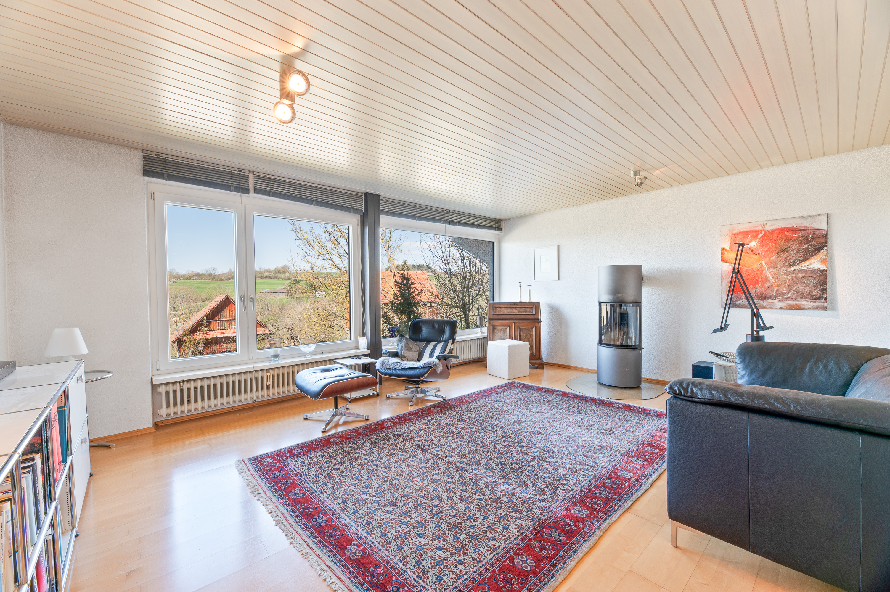 Modernisiertes Reiheneckhaus mit Einliegerwohnung in Weil der Stadt – Schafhausen