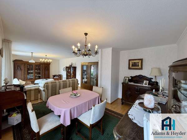 Wohn- & Esszimmer (EG) Bild 2