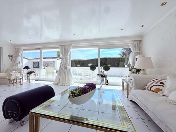 Wohnzimmer, Bild 2