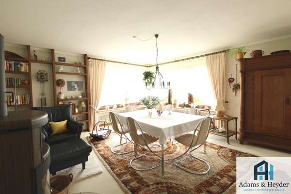 Wohnzimmer 1.OG, Bild 3