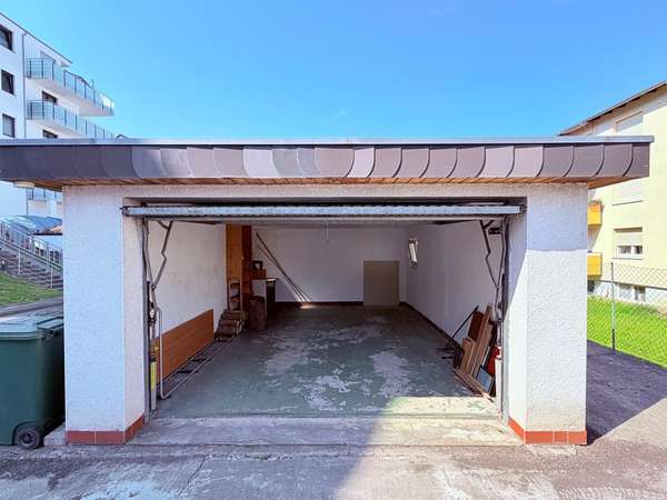 große Garage, Bild 1