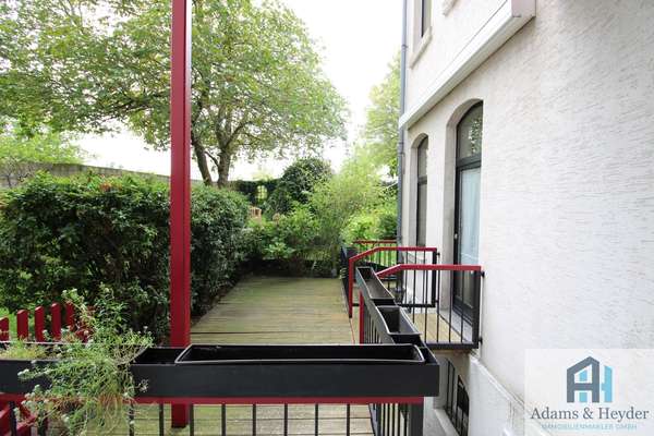 Terrasse Bild 2