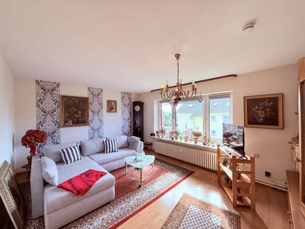 Wohnzimmer, 1.OG, Bild 1