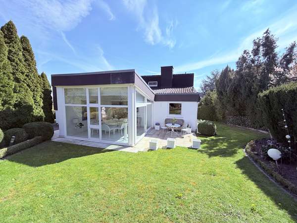 Garten vor Esszimmer, Bild 2