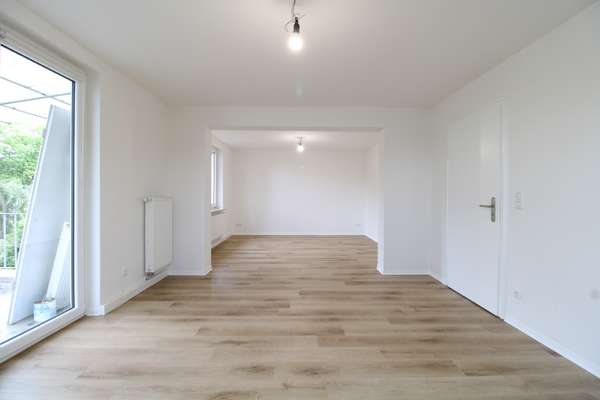 Wohn- & Esszimmer Vorderhaus OG Bild 2