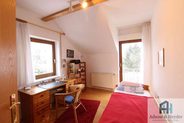 Kinderzimmer 2, Bild 1