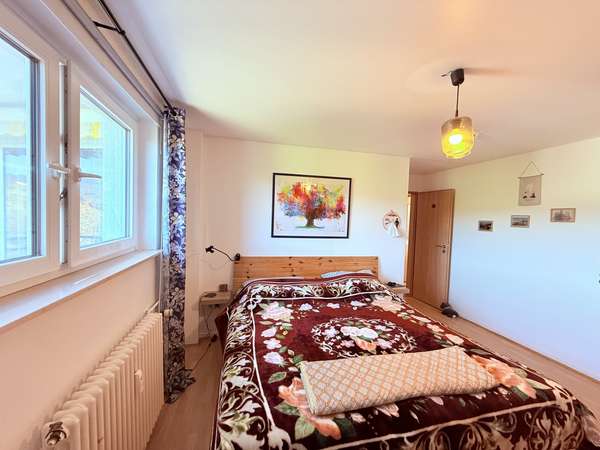 Schlafzimmer, Bild 2