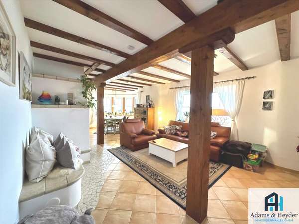 Wohnzimmer EG Bild 2