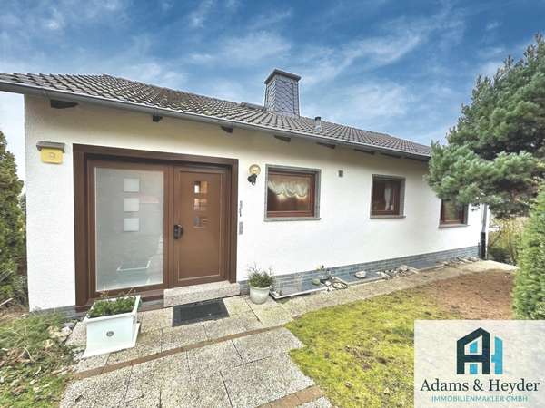 Straßenansicht Haus