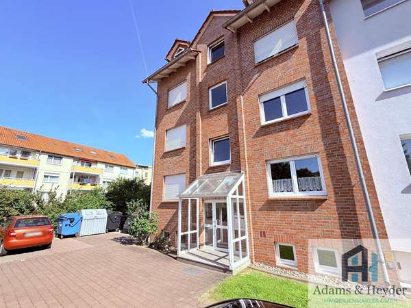 Hausansicht, Bild 2