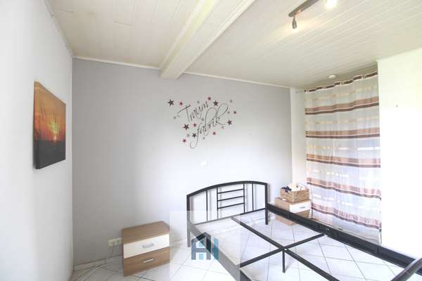 Schlafzimmer, Bild 2
