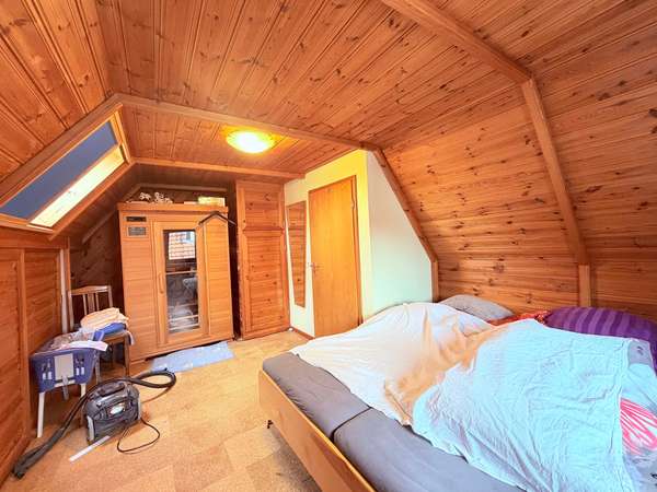 Haus1_Schlafzimmer 3_1.OG_2