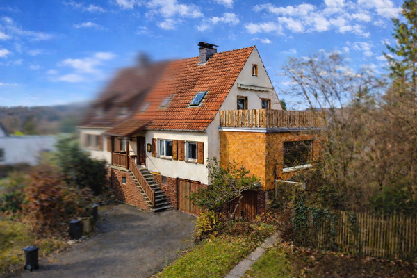 Straßenansicht