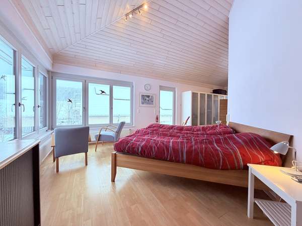 Schlafzimmer 2, Bild 2, OG