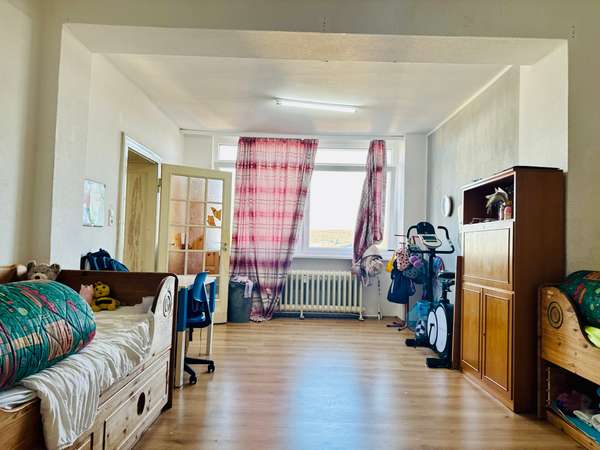 OG Links Kinderzimmer 2