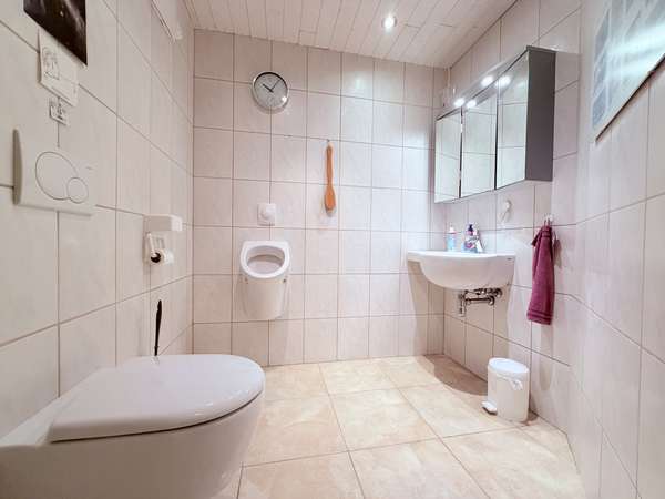 Gäste-WC, EG