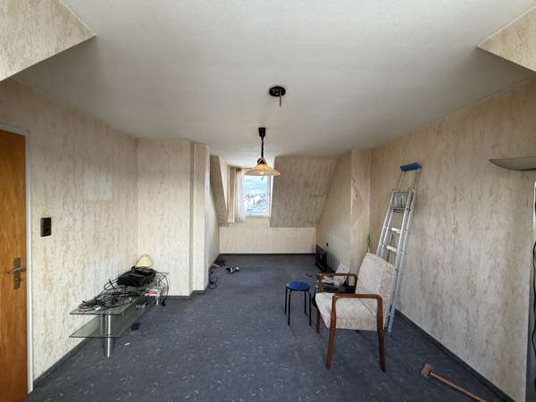 Wohnzimmer DG