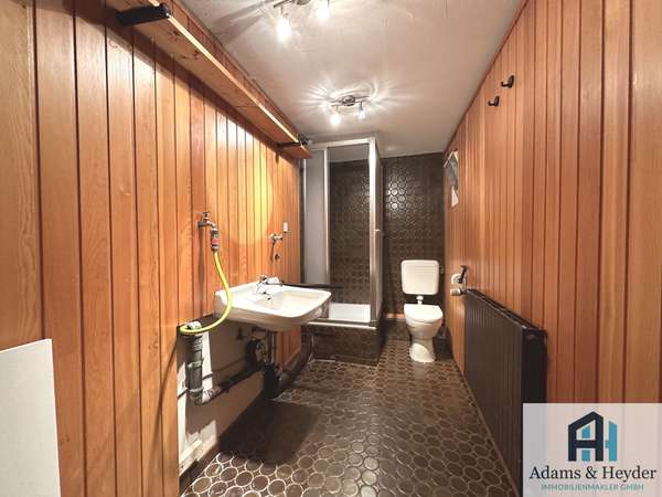 Badezimmer 2