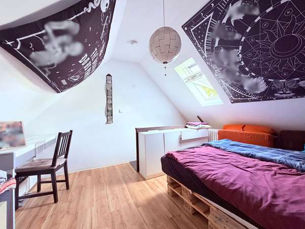 Wohnung1_Spitzboden  SZ