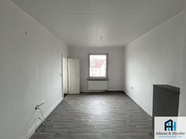 Zimmer 1, 2. OG Bild 1