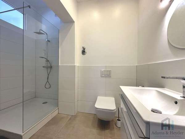 Badezimmer, Bild 1