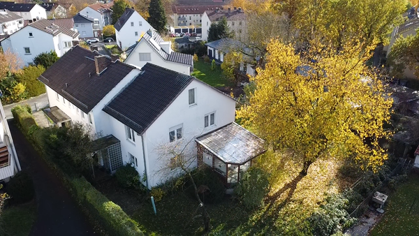 Hinterhaus mit Wintergarten