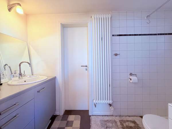 Gäste-WC, Bild 1
