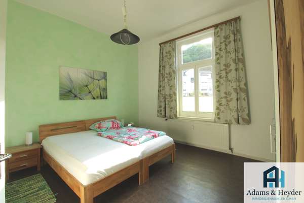 Schlafzimmer, 1.OG
