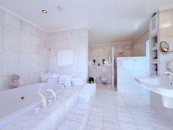 Badezimmer, Bild 2