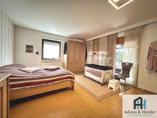 Schlafzimmer 5