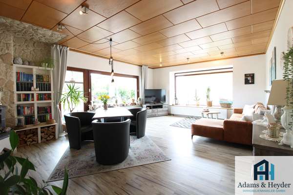 Wohnzimmer, Bild 3