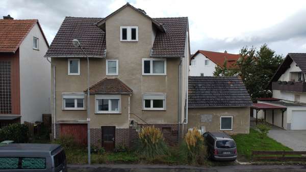 Straßenansicht