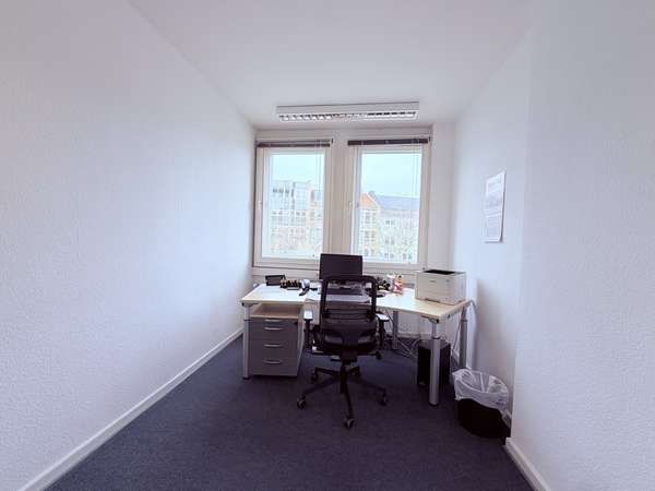 Büro 2, 2.OG