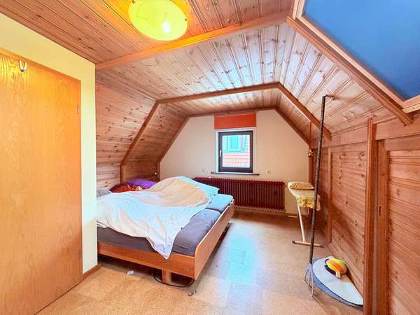Haus1_Schlafzimmer 3_1.OG_1