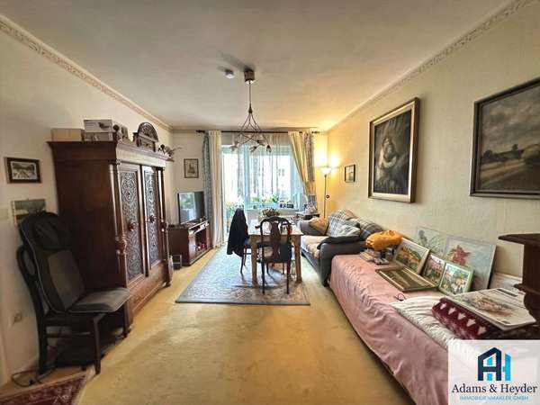 Wohnzimmer Bild 1