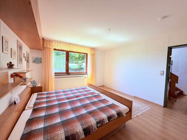 Schlafzimmer 3, GG, Bild 2