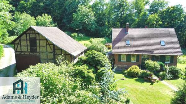 Wohnhaus & Scheune