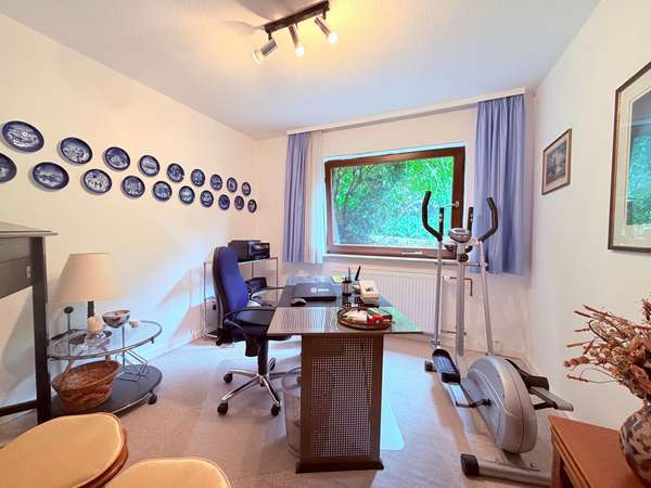 Büro, ELW