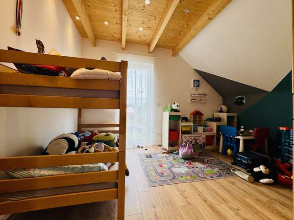 Kinderzimmer OG
