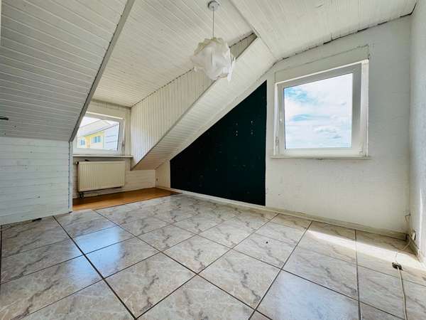 Schlafzimmer DG