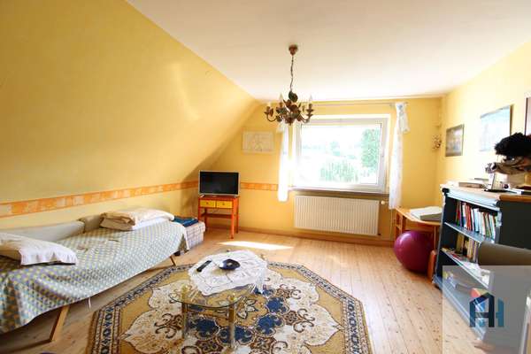 Schlafzimmer 2, 1.OG