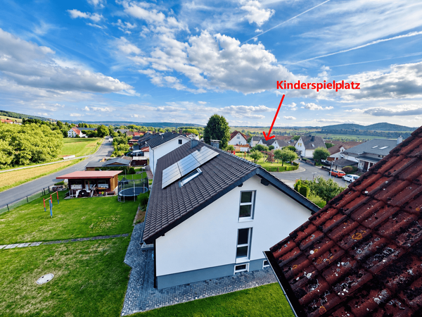 OG Ausblick mit Spielplatz